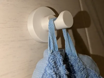 Towel hanger
