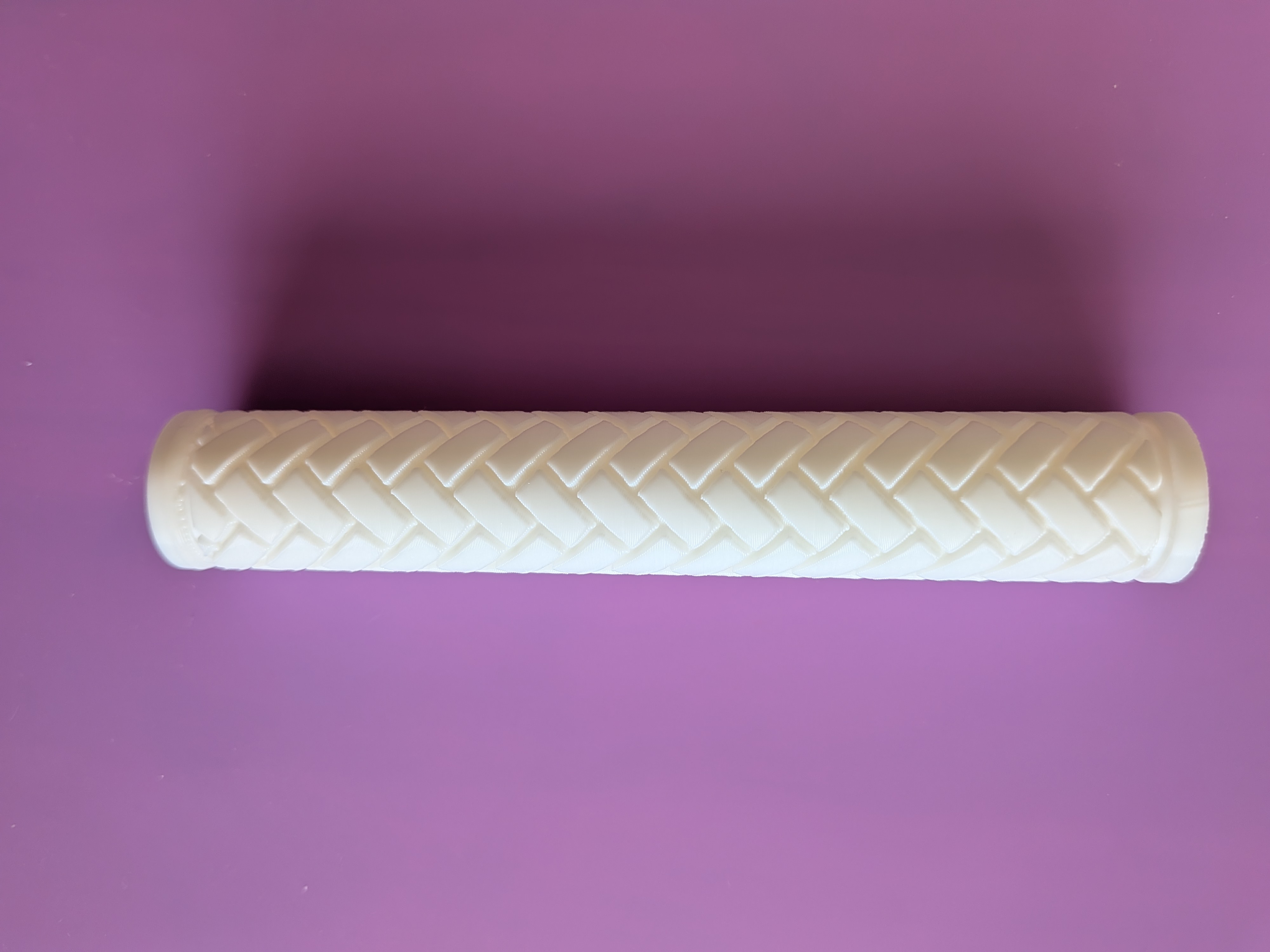 Miniatura 3 do modelo 3D Texture Rolling Pin - Herringbone Brick Pattern