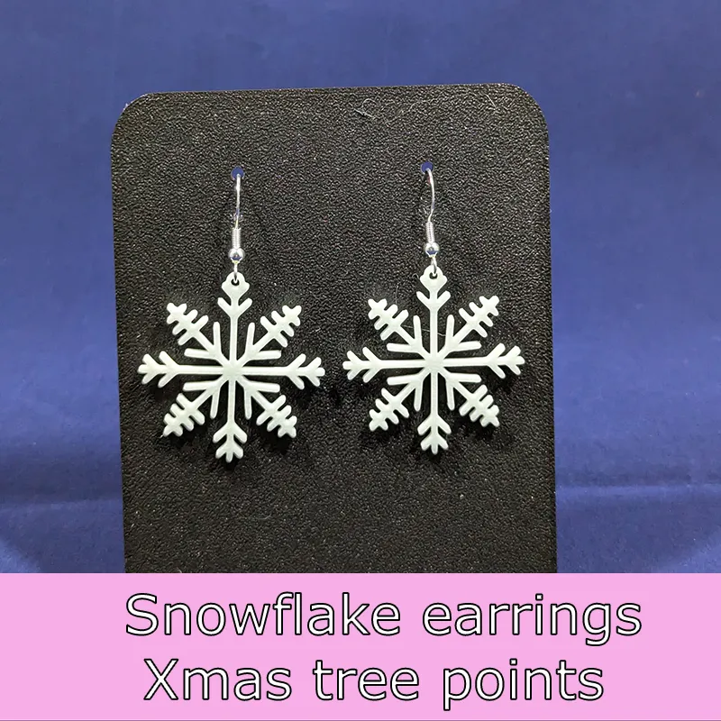Snowflake earrings - christmas tree view 2