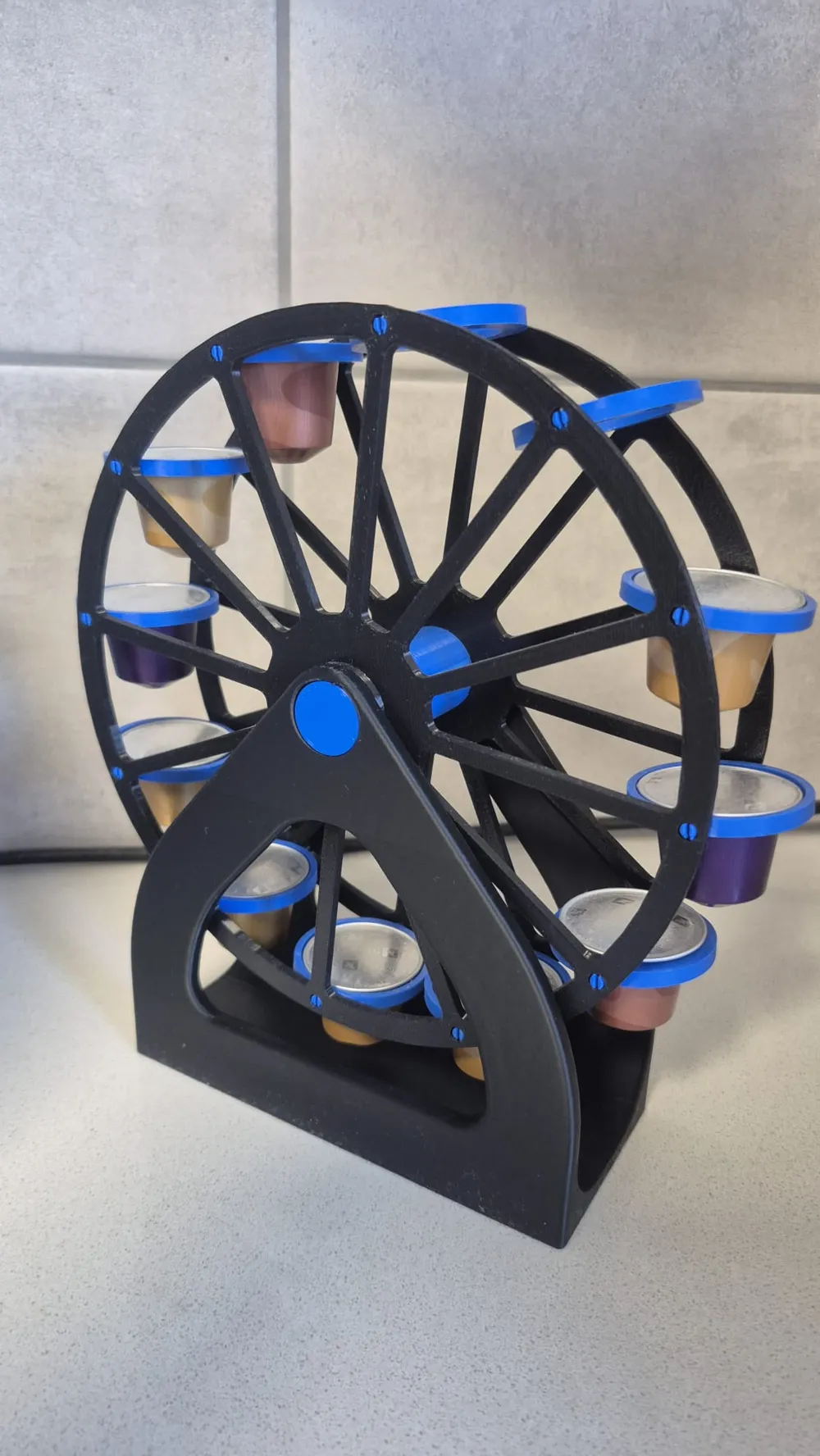 Nespresso Ferris wheel (12 capsule stand) - Free 3D Print Model ...