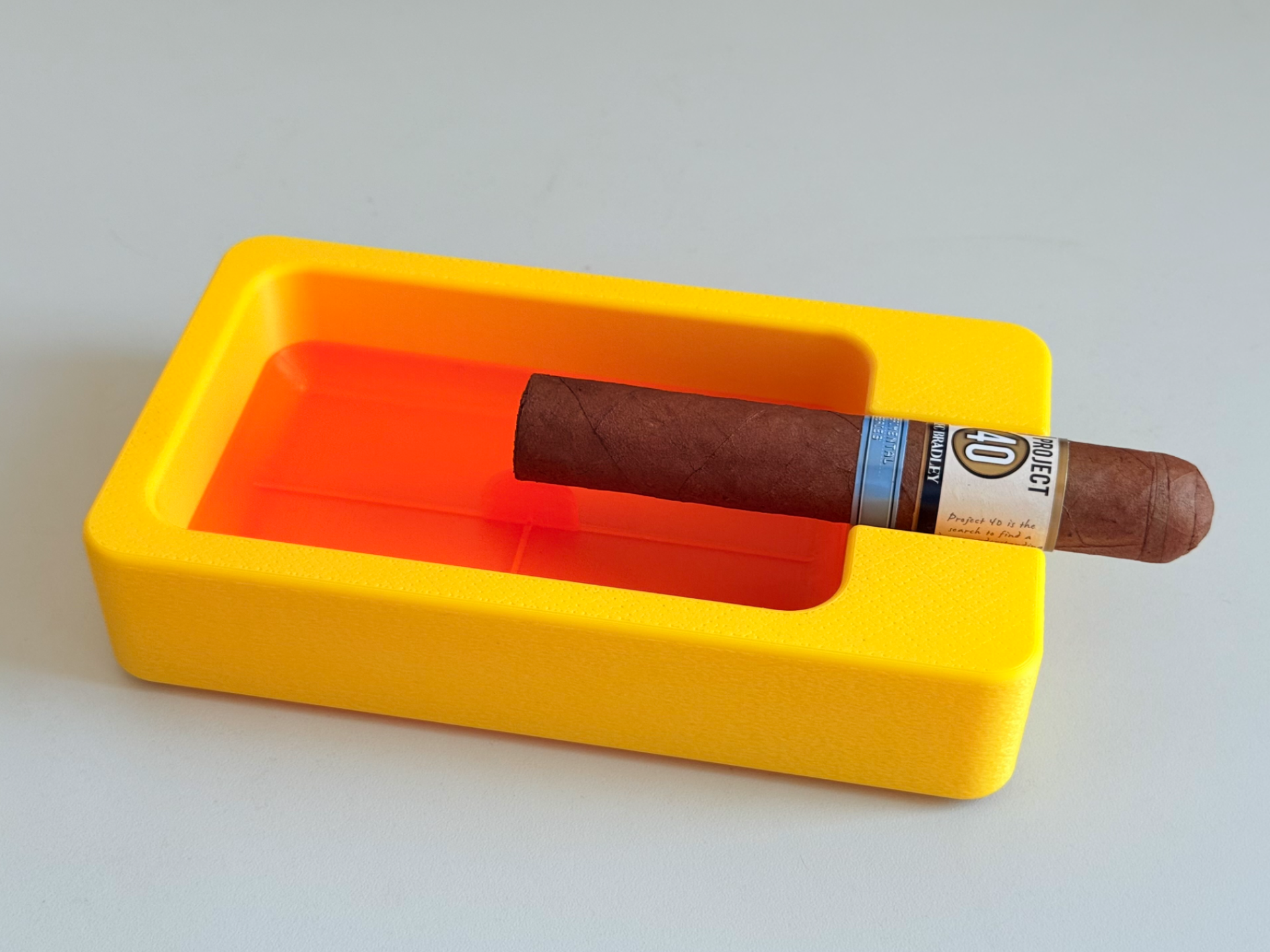 Modern Minimalist Cigar Ashtray