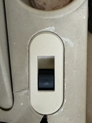 Volkswagen New Beetle Convertible Center Console Trim Panel