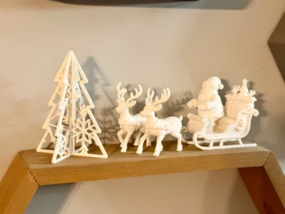 Snowflake interlocking Christmas trees