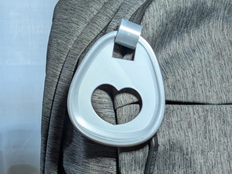 Cerber's Giant Zipper Pull