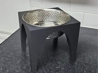 Dog bowl holder, riser