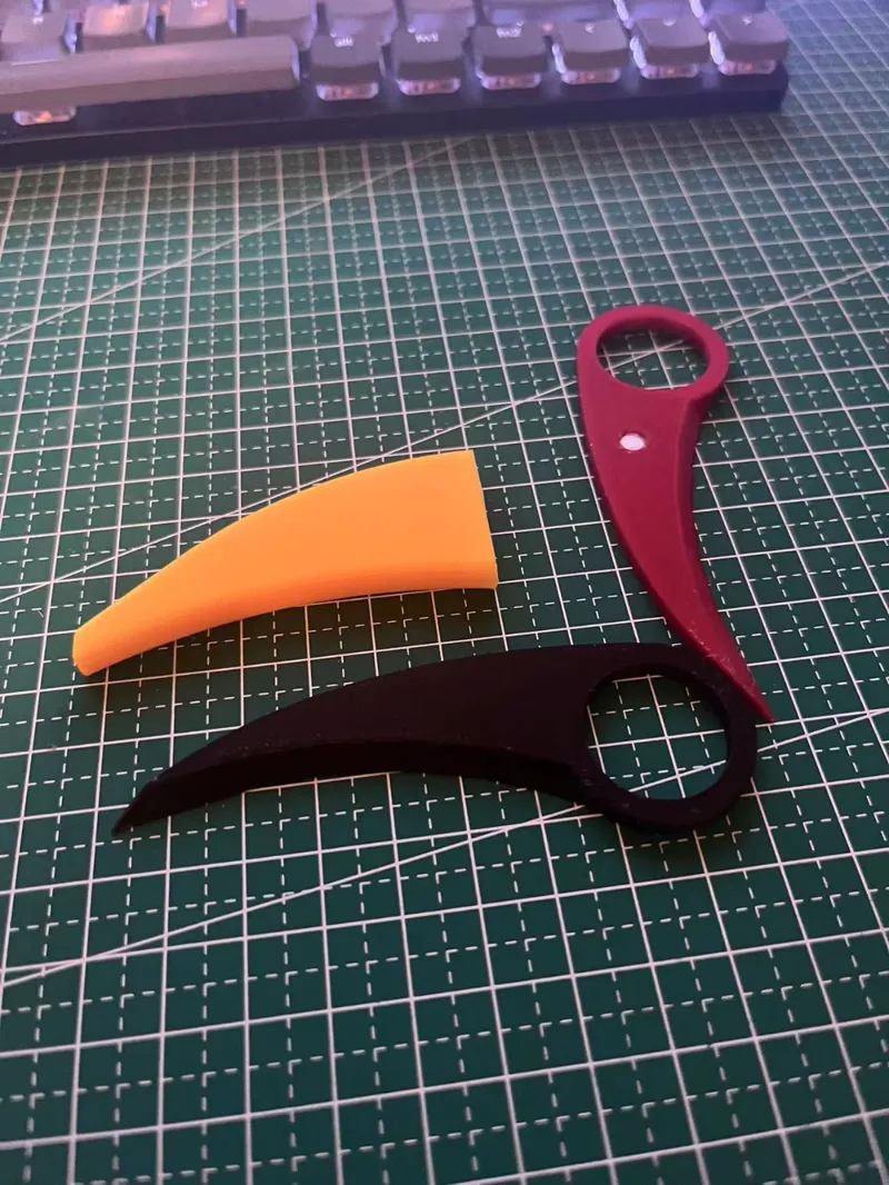 raptor claw case and magnate version