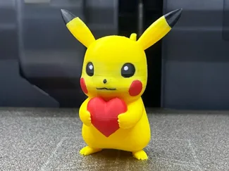Pikachu mit Herz