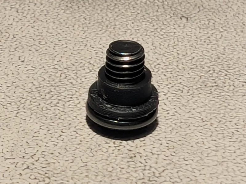 Mugen MTC2 and MTC3 upper deck screw