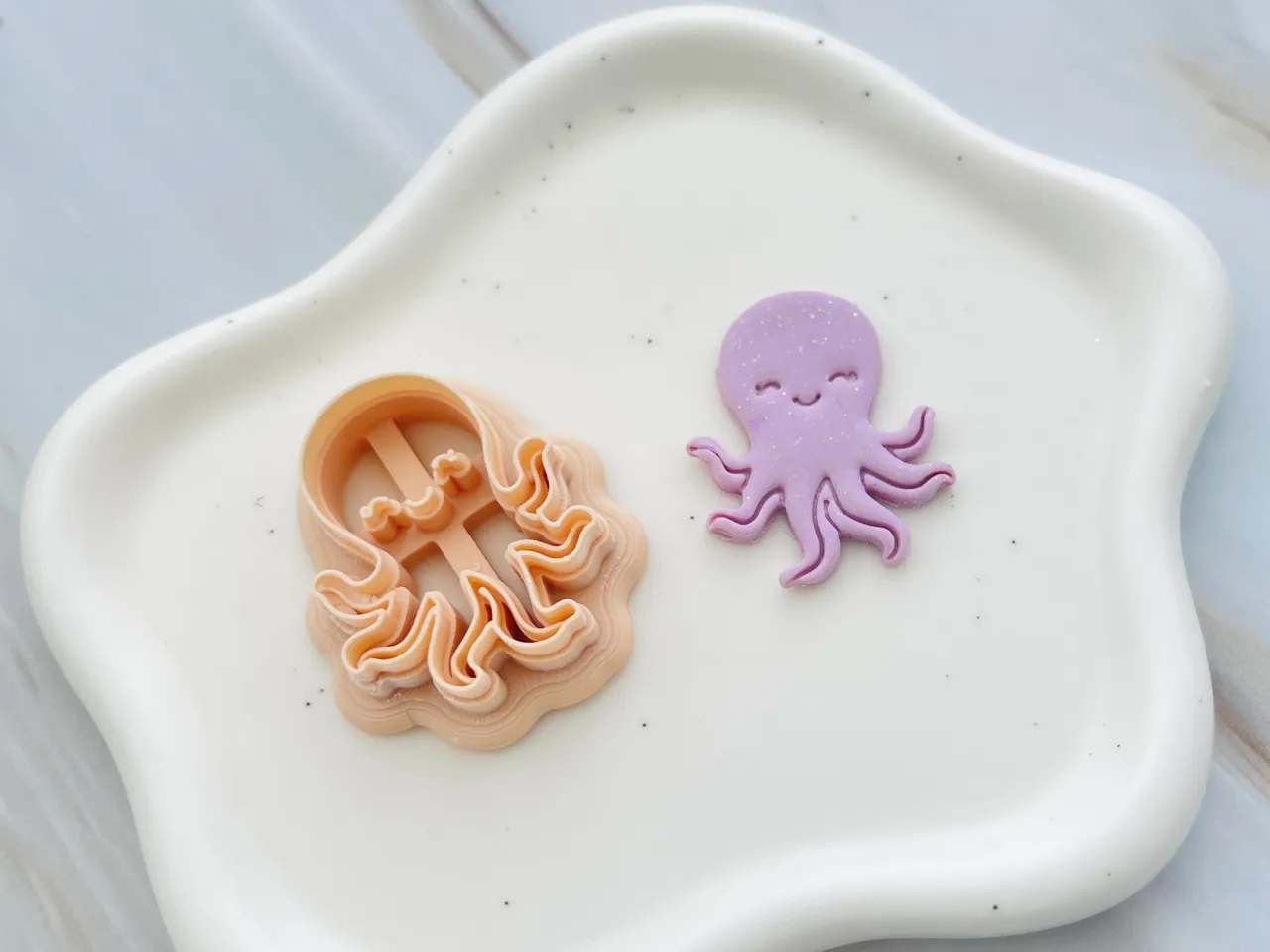 Octopus Polymer Clay Earrings Cutter view 2