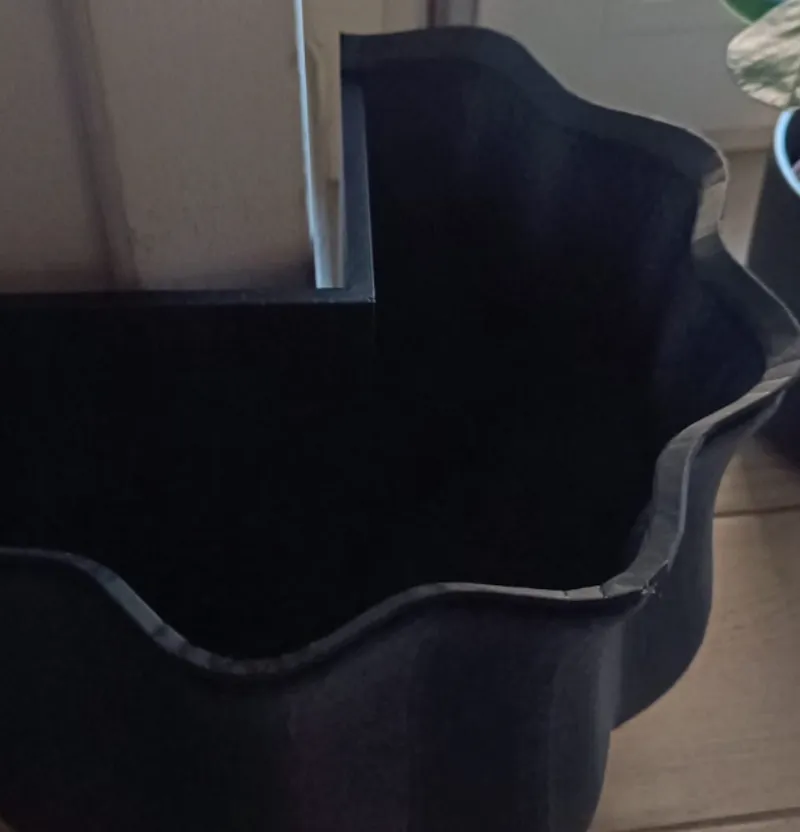 Angular vase