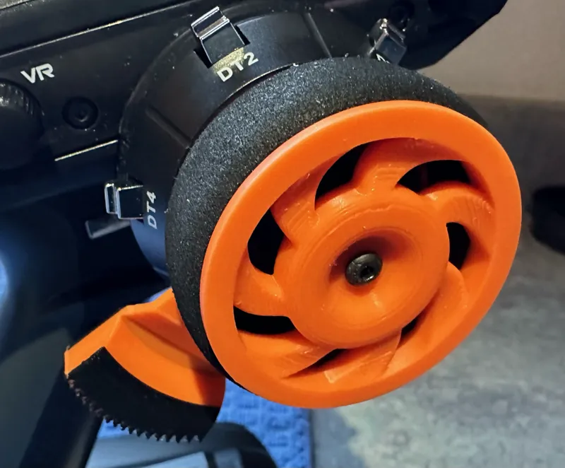 RC8X Thumb Steer - Radiolink