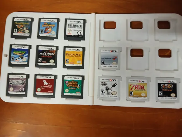 Range-cartouches 3DS/DS à 3 rangées