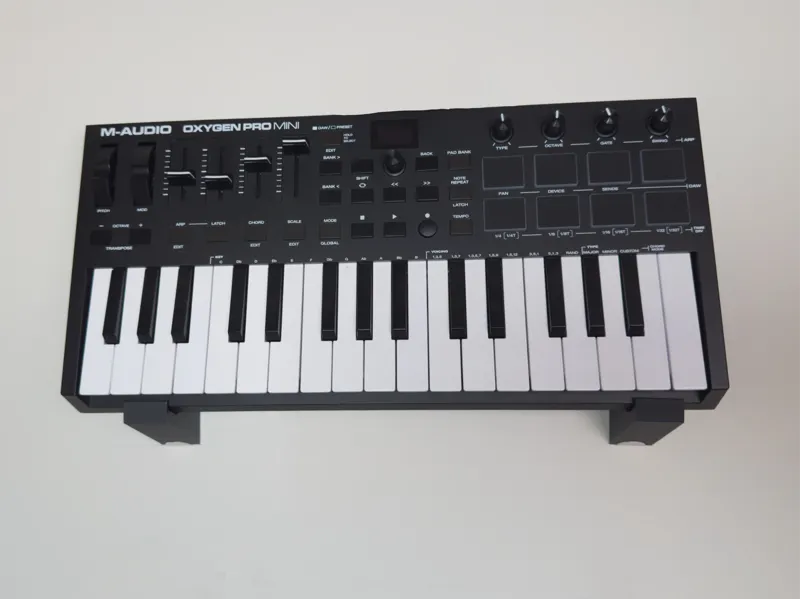 Midi Controller Wallmount (ScrewLess)