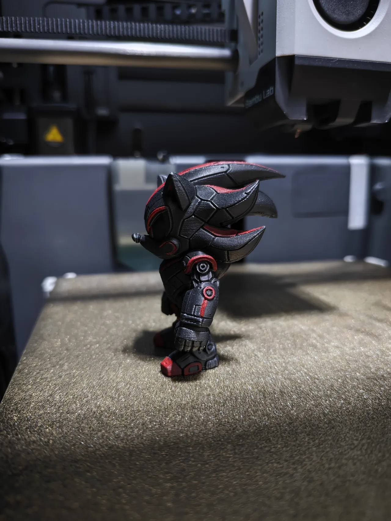 Mecha Shadow view 3