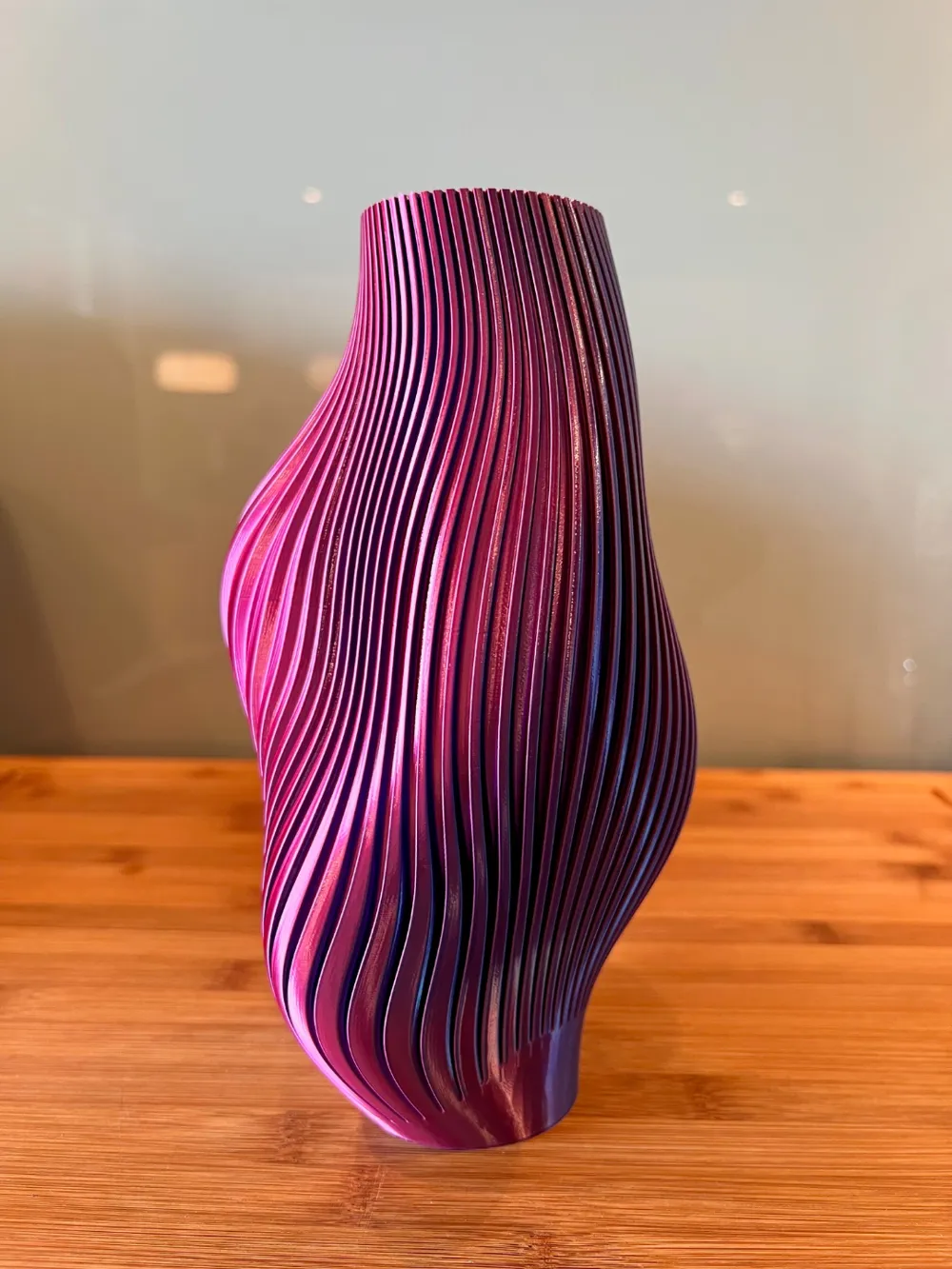 Design Vase Abstract Form by Thomas - MakerWorld