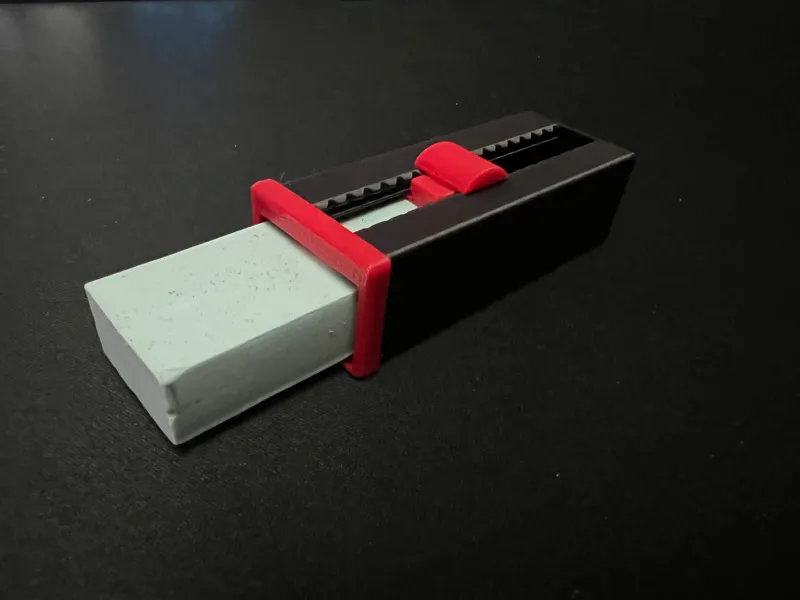 Retractable eraser case