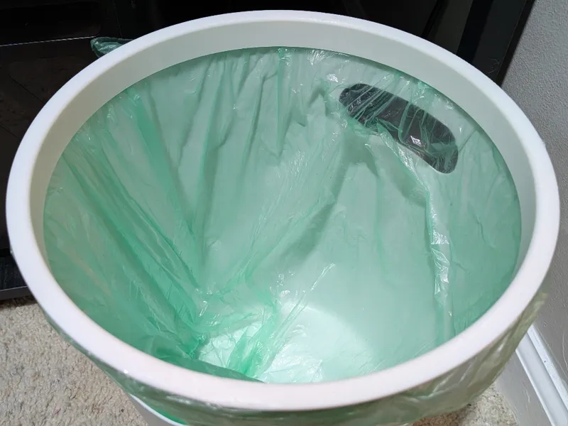 Trash Bag Ring Holder for 2.64 Gallon (10L) Bin