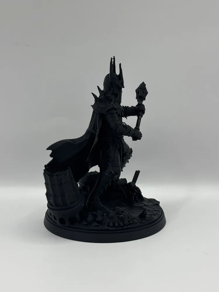 تصميم خاص تمثال لورد سورون الداكن للزينة القابلة للتجميع