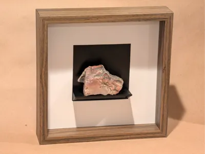 Sannahed 9 3/4" Frame Shelf