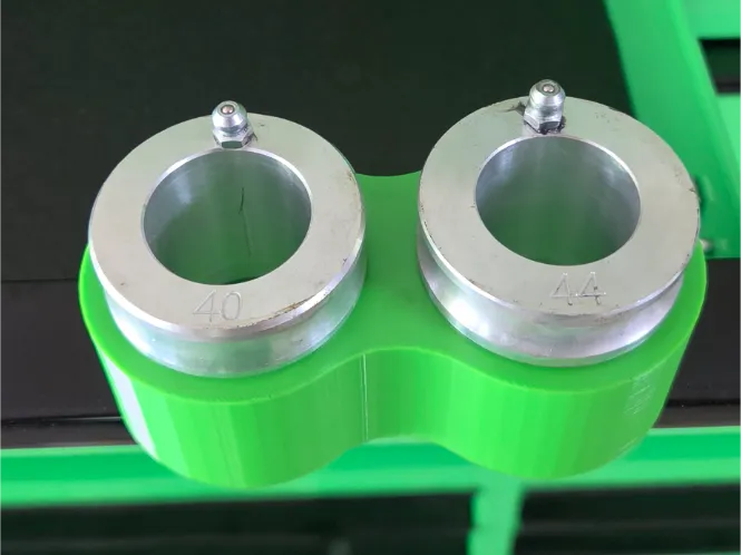Polaris Bearing Greaser Holder