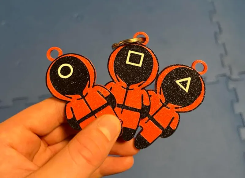 Squid Game Keychain (SELL ANYWHERE)
