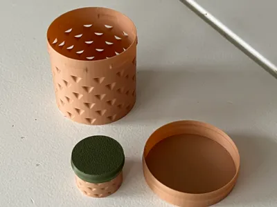 Simple and customizable vase-mode container