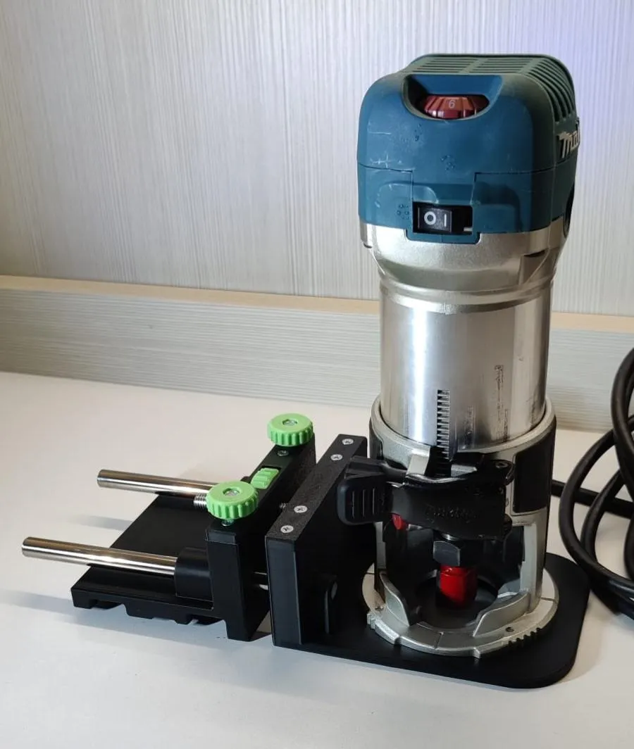 Makita RT0700 Festool with micrometer adjustment by martom - MakerWorld