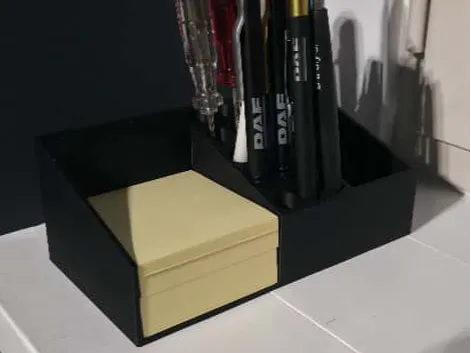 Pen Holder