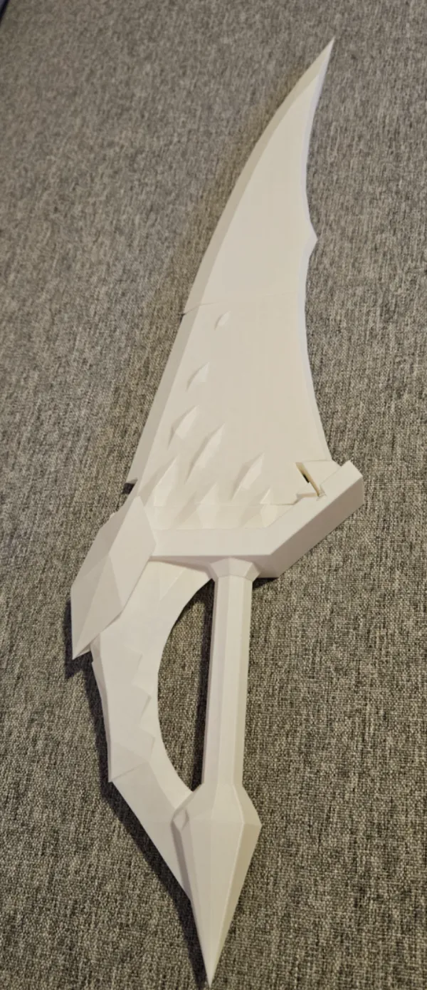 Lames jumelles Crimson Valstrax — prop cosplay