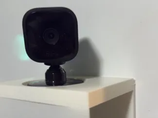 Blink Mini 1&2 and Pan-Tilt Shelf