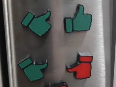 OK / KO Magnet