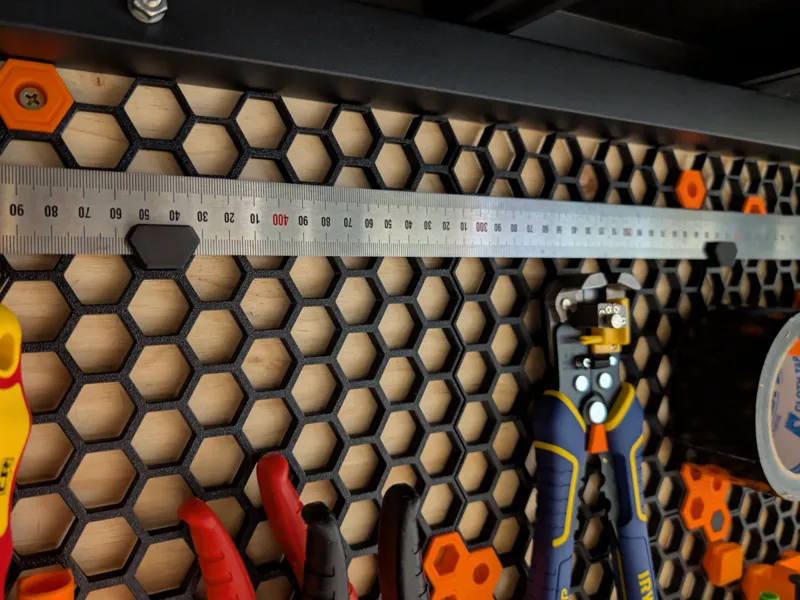 HSW Horizontal Metal Ruler Holder