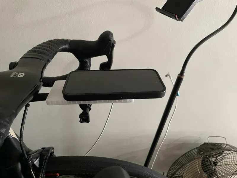 MagsSafe Garmin Mount