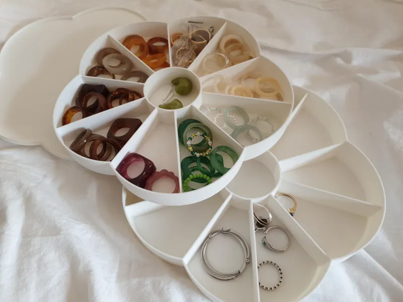 Flower Shaped Jewelry Box