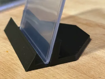 PSA CARD STAND (compatible with toploaders)