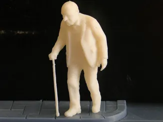 Abuelo con bastón 1:35