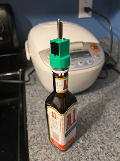 A1 nozzle adapter for A1 sauce bottle