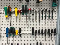 Crochets pour panneau perforé — outils — photo 2