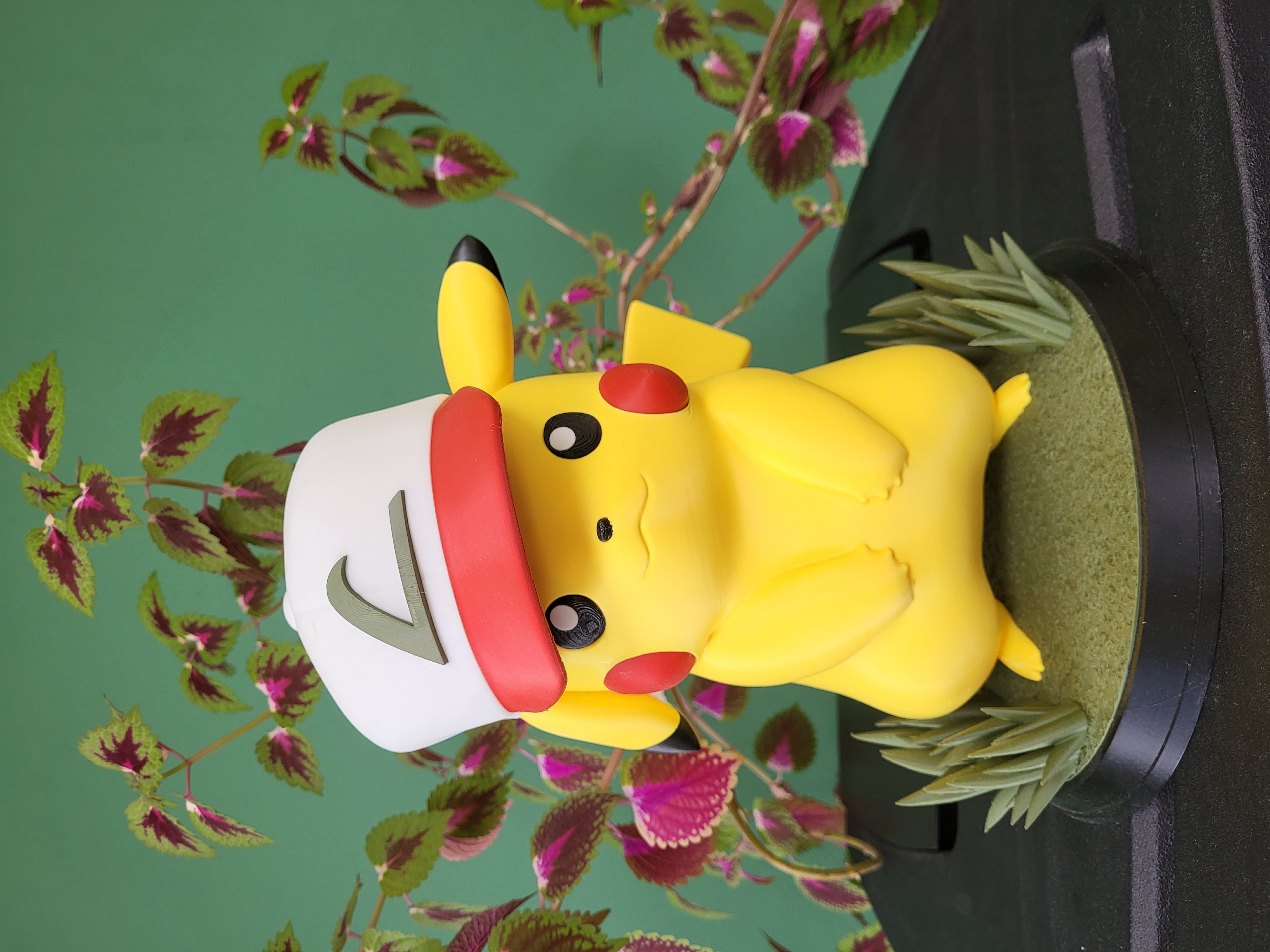 Miniatura 2 do modelo 3D pikachu with cap