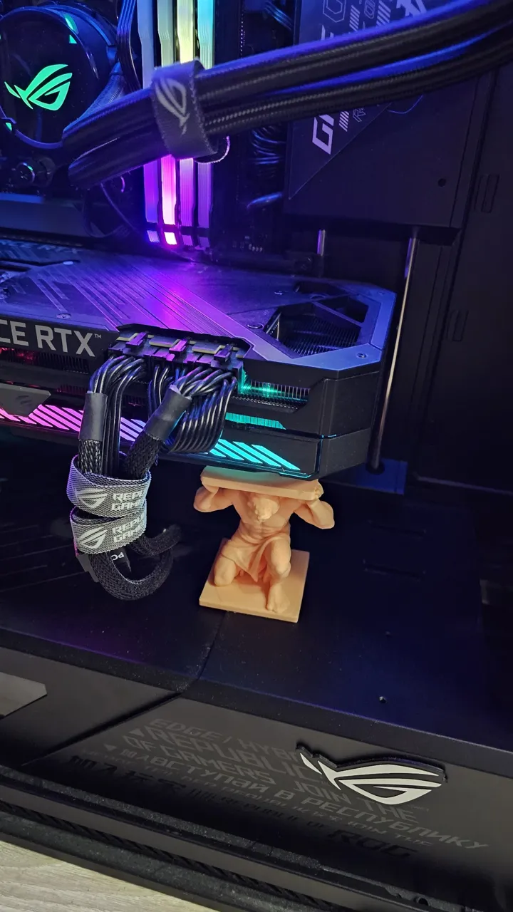 Atlas GPU Support Stand – Statue view 3