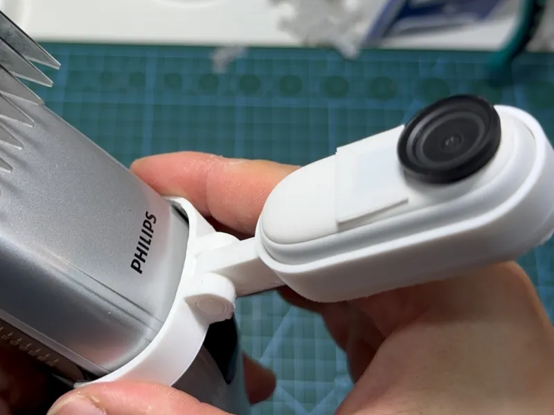 Insta360 go2 Camera Philips Electric Scissor Stand