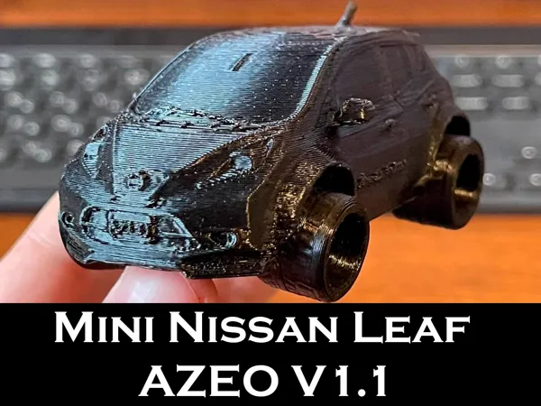Mini Nissan Leaf AZEO à roues qui tournent