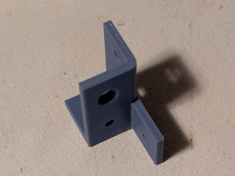 Miniatura 1 do modelo 3D Flush Corner Bracket