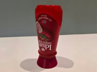 Idun Ketchup Holder
