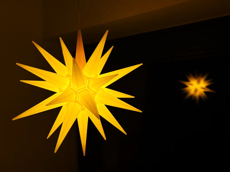 Leuchtender Weihnachtsstern (vollständig druckbar)