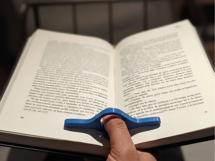 Thumb-Page-Holder