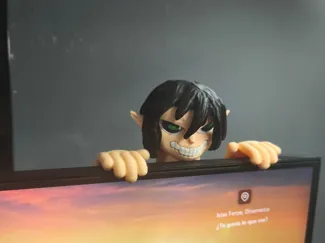 Adornos de escritorio para computadora Eren Yeager