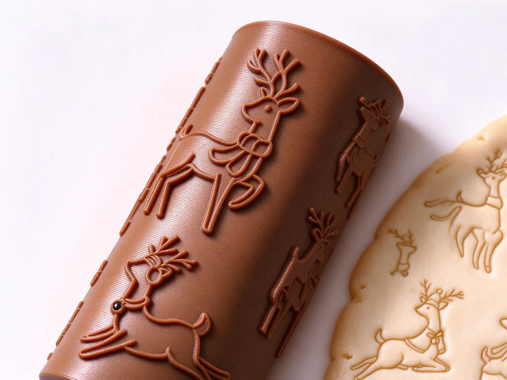 Christmas Reindeer Embossing Roller - Free 3D Print Model - MakerWorld