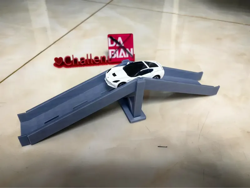 1比64玩具模型小车轨道（20度斜坡一对不含支撑）