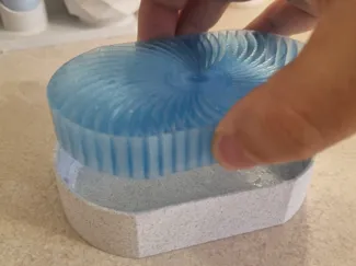Minimalist Spiral Soap Dish with Drain Slots